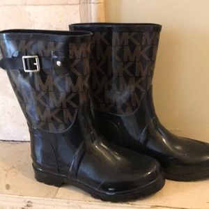 Michael Kors Water Boots